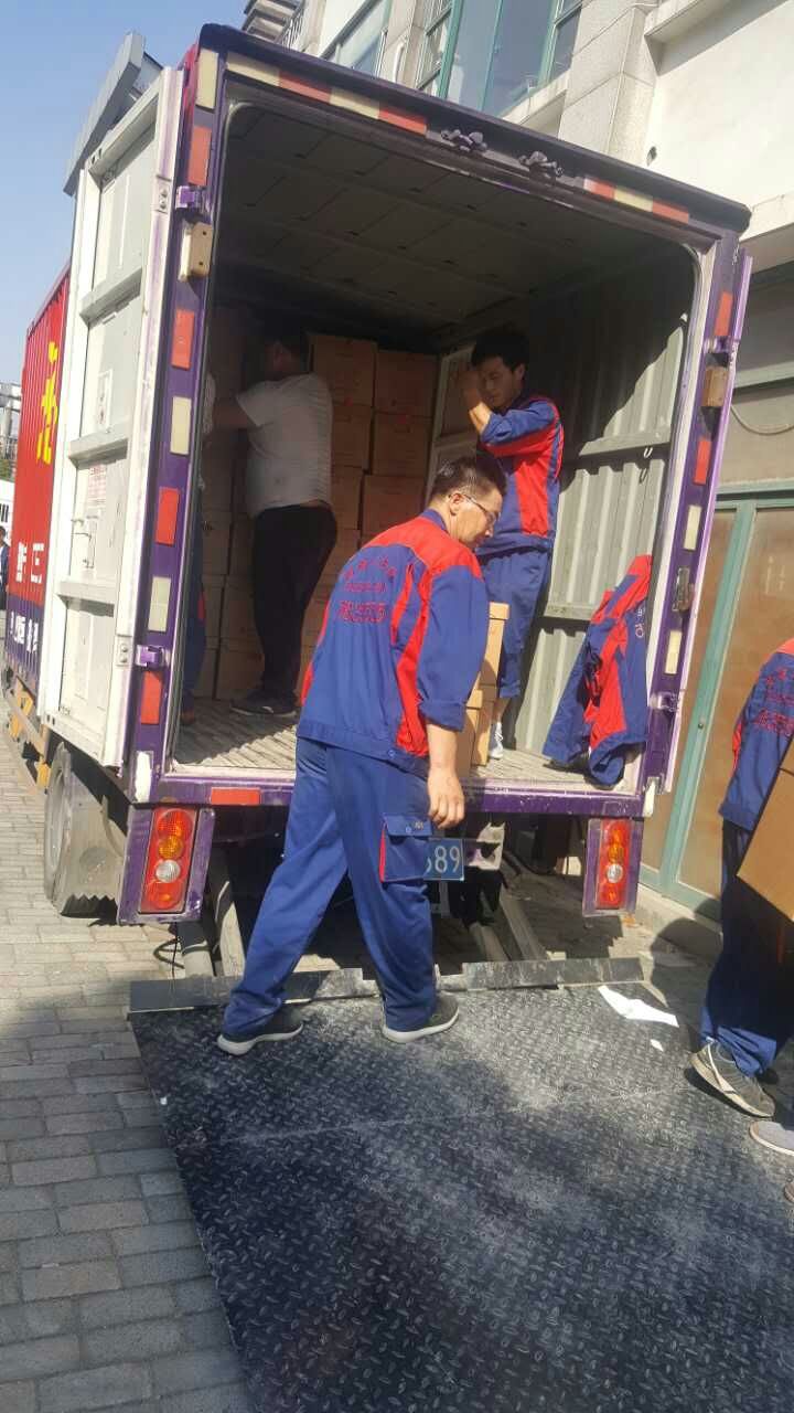 杭州搬家公司搬運現(xiàn)場打包服務(wù)解析